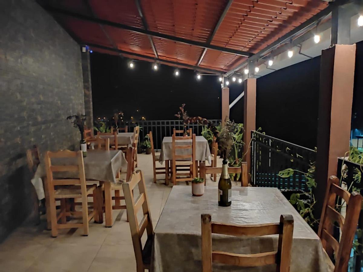 Hotel Cafenaranja Xilitla Ngoại thất bức ảnh